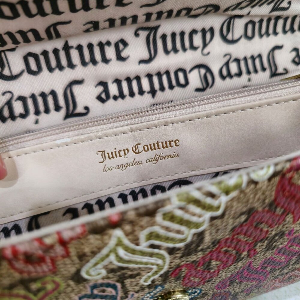 Juicy Couture ✦ Signature Print Wallet ✦ Pink & Gold Accents w/ Bonus Candles - Picture 9 of 13